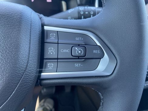 New 2026 Jeep Compass Limited w/ Sun, Sound & Navigation Group AWD/4WD image 22