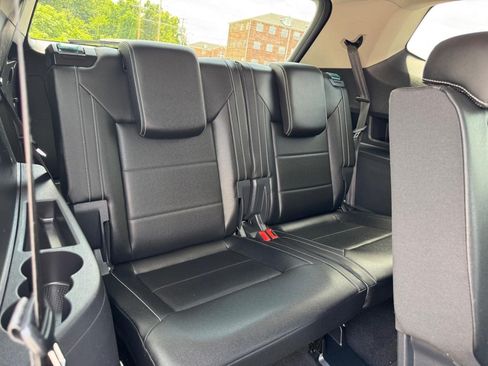 Used 2023 Volkswagen Atlas SE FWD image 12