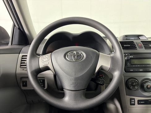 Used 2012 Toyota Corolla LE image 23