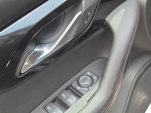 Used 2022 Chevrolet Blazer RS FWD image 15
