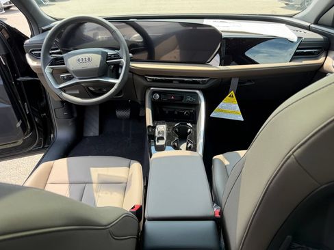 New 2026 Audi Q5 Premium AWD/4WD image 17
