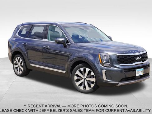Certified 2022 Kia Telluride S AWD/4WD image 1
