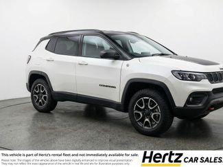 Used 2025 Jeep Compass Trailhawk video 1
