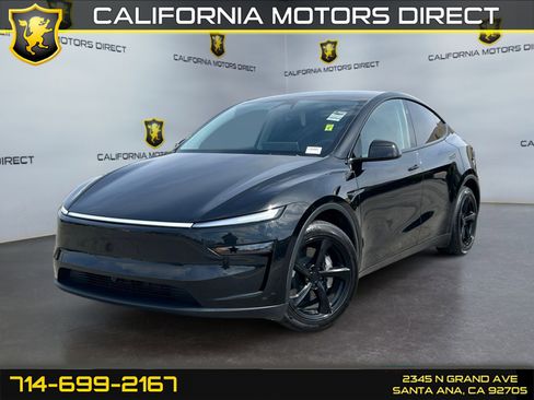Used 2026 Tesla Model Y Long Range image 1