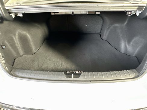 Used 2019 Kia Optima S w/ S Panoramic Sunroof Package FWD image 29