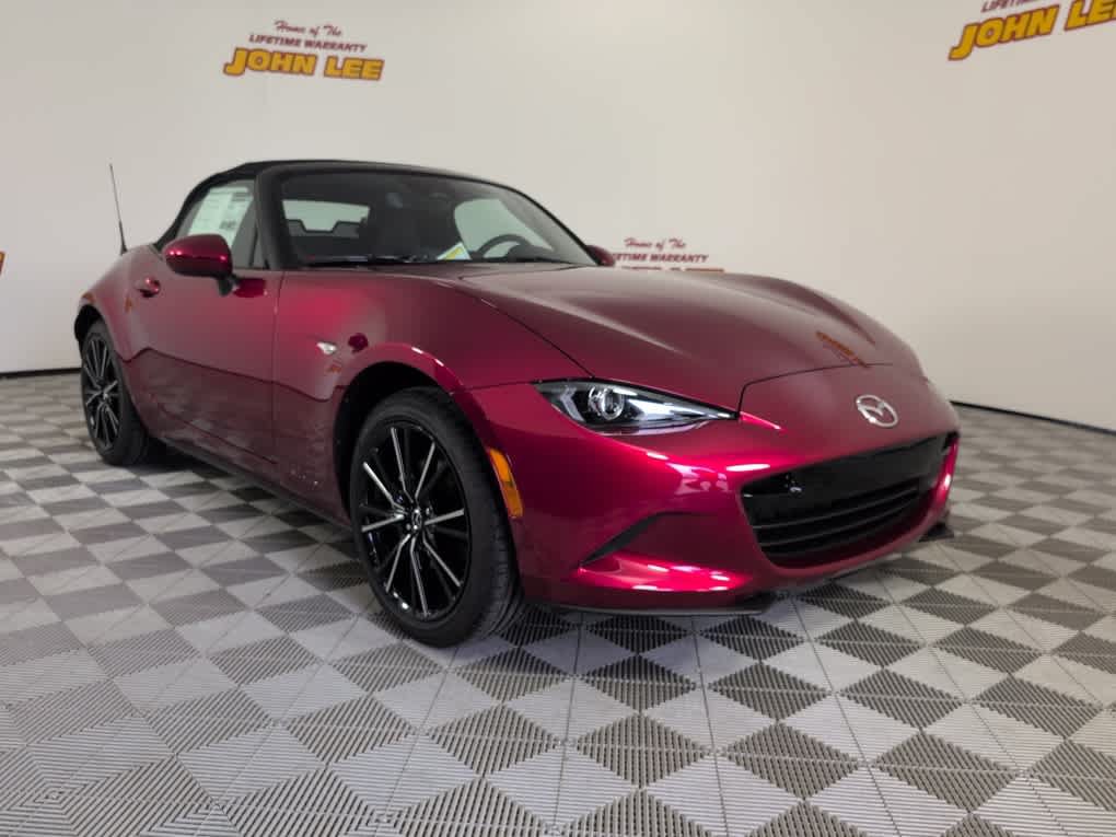New 2026 MAZDA MX-5 Miata Grand Touring RWD image 9