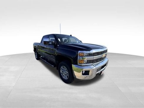 Used 2016 Chevrolet Silverado 2500 LTZ w/ Duramax Plus Package AWD/4WD image 4