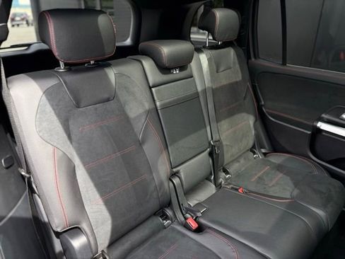 Certified 2021 Mercedes-Benz GLB 250 4MATIC image 48