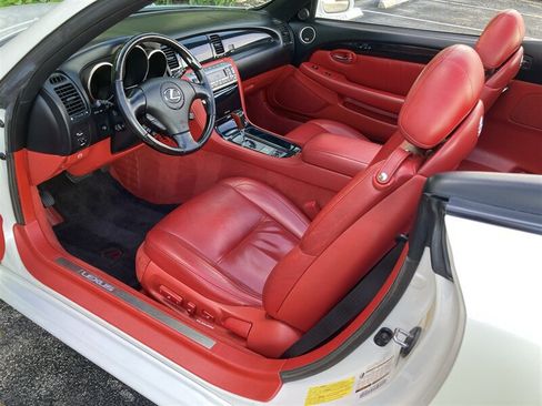 Used 2007 Lexus SC 430 Convertible RWD image 14