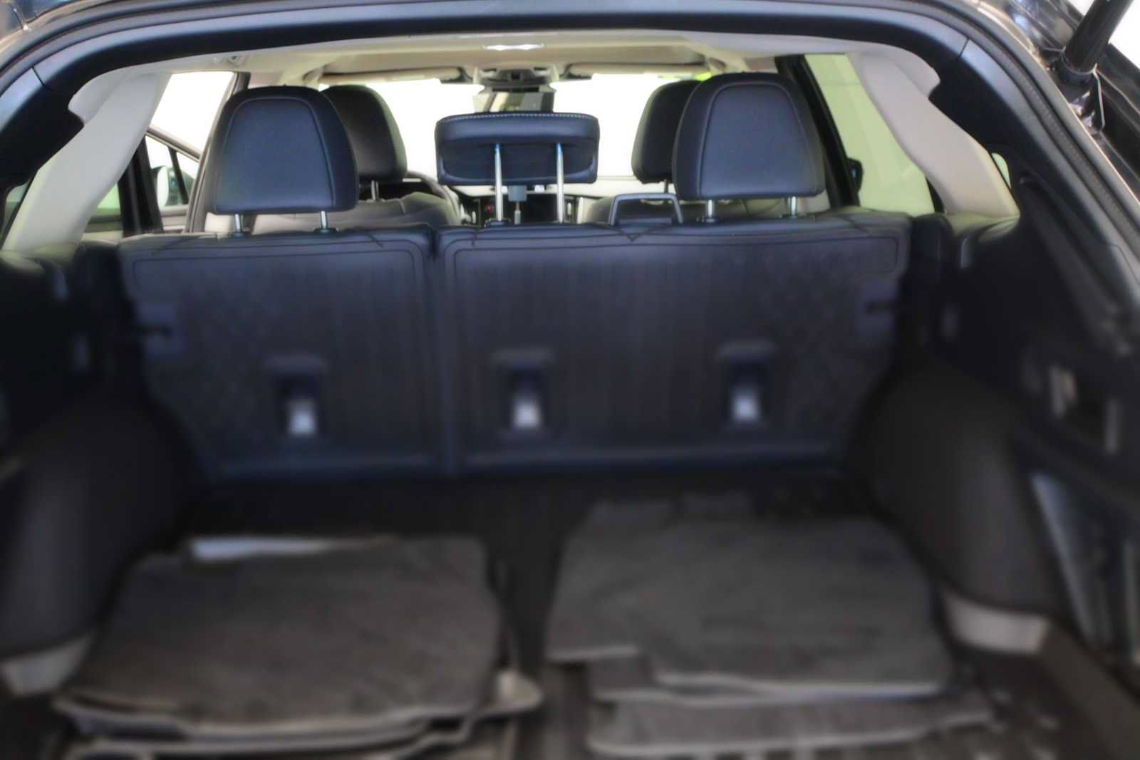 Used 2024 Subaru Outback Touring AWD/4WD image 15