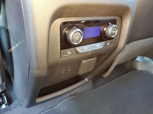 New 2026 Chevrolet Traverse High Country image 14