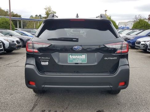 New 2025 Subaru Outback Premium image 5