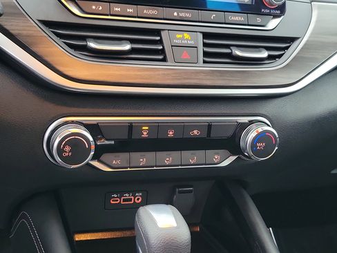 Certified 2023 Nissan Altima 2.5 SV image 27