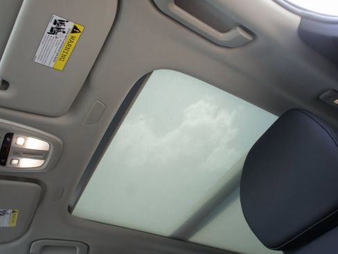 New 2026 Volvo XC60 B5 Plus w/ Protection Package Premier image 21