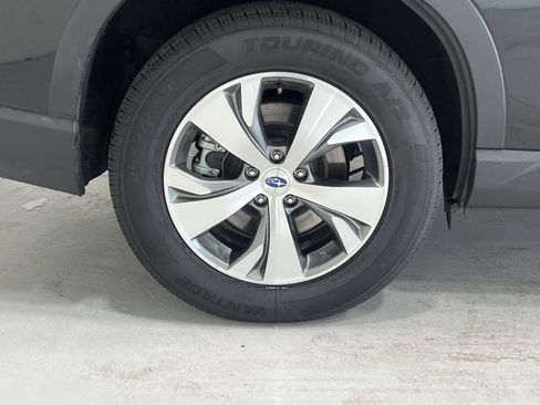 Used 2024 Subaru Ascent Premium w/ Convenience Package AWD/4WD image 10