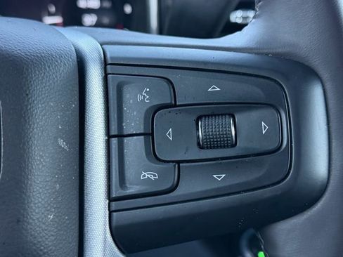 Used 2025 GMC Sierra 1500 SLT image 22