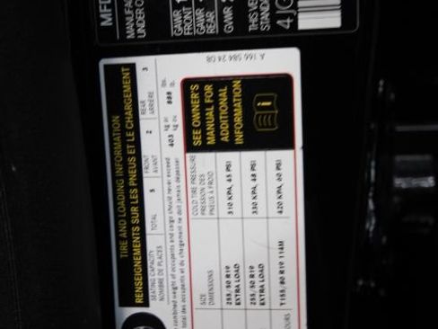Used 2019 Mercedes-Benz GLE 400 4MATIC image 32