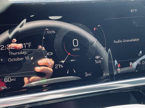 New 2026 GMC Sierra EV Elevation image 12