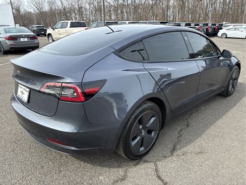 Used 2023 Tesla Model 3 Standard Range image 7