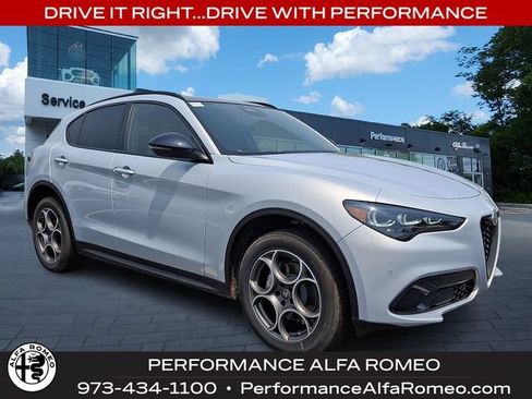 New 2026 Alfa Romeo Stelvio Sprint AWD/4WD image 1