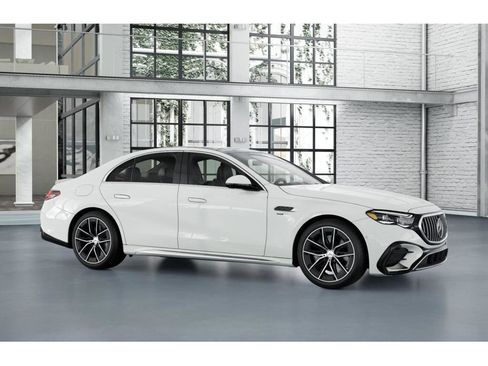 New 2026 Mercedes-Benz E 53 AMG e 4MATIC Sedan image 13