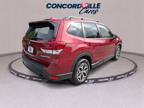Certified 2021 Subaru Forester Premium w/ Popular Package #1 AWD/4WD image 7
