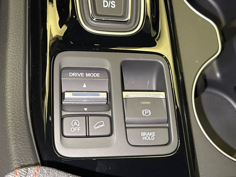 New 2026 Honda Pilot Sport image 29