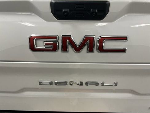 Certified 2025 GMC Sierra 1500 Denali w/ Denali Reserve Package image 32