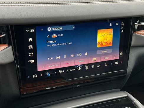 New 2026 Lincoln Navigator L Black Label AWD/4WD image 19