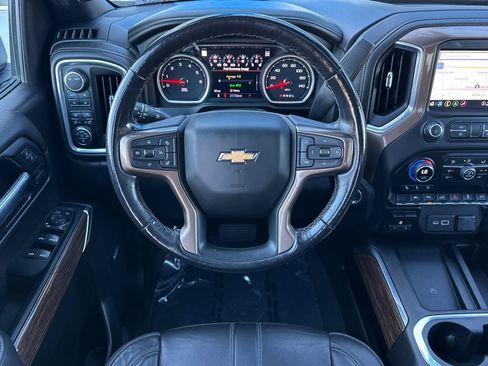Used 2022 Chevrolet Silverado 1500 High Country w/ LPO, Dark Essentials Package image 17
