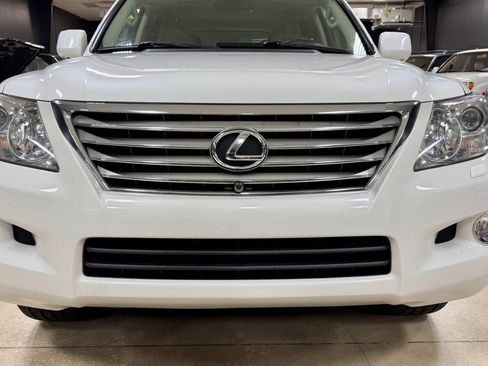 Used 2009 Lexus LX 570 4WD image 11