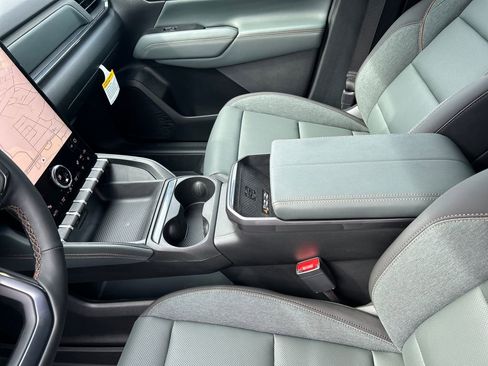 New 2026 GMC Terrain AT4 w/ LPO, Floor Liner Package image 29