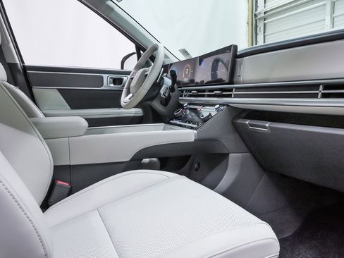 Certified 2026 Hyundai Santa Fe SEL FWD image 13