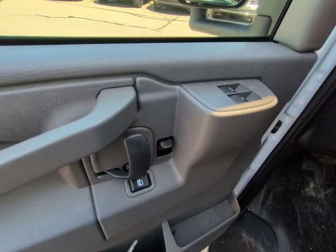 New 2024 Chevrolet Express 3500 w/ Power Convenience Package RWD image 11