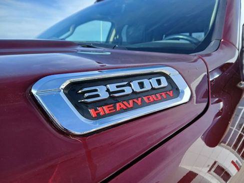 Used 2022 RAM 3500 Laramie w/ Chrome Appearance Group AWD/4WD image 9
