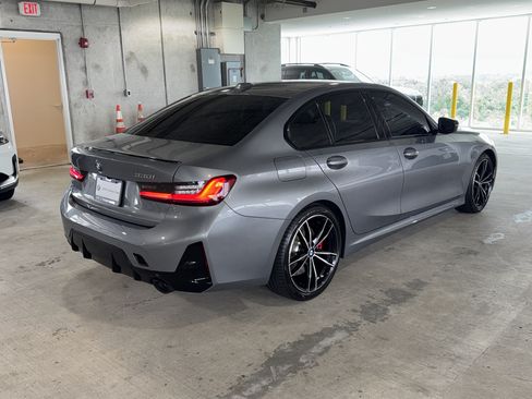 Used 2024 BMW 330i Sedan w/ M Sport Package RWD image 8