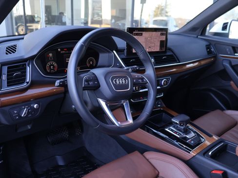 Used 2022 Audi Q5 2.0T Prestige image 12