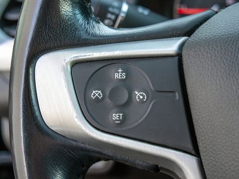 Used 2019 GMC Acadia SLE image 15