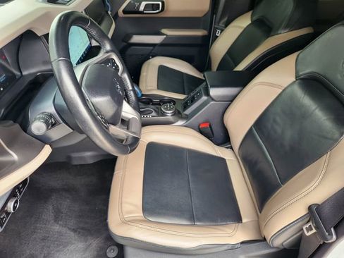 Used 2023 Ford Bronco Wildtrak AWD/4WD image 13