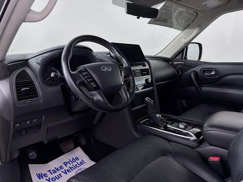 Used 2024 INFINITI QX80 Luxe AWD/4WD image 9