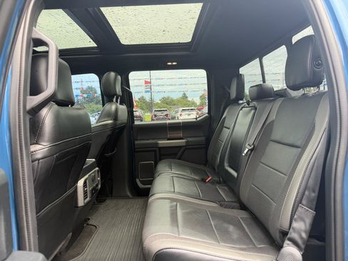 Used 2019 Ford F150 Raptor w/ Equipment Group 802A Luxury AWD/4WD image 17