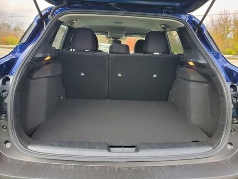 New 2026 Nissan Kicks SV image 17