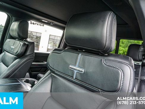 Used 2025 Ford F350 Platinum AWD/4WD image 18