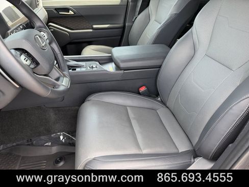 Used 2024 Lexus GX 550 AWD/4WD image 10