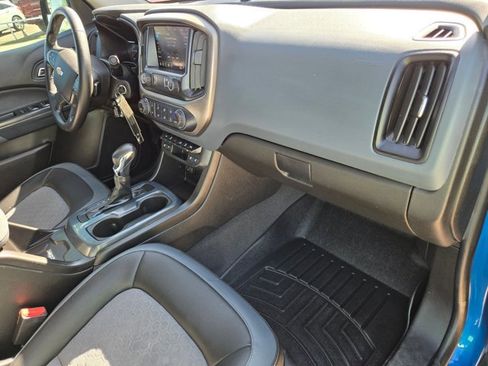 Used 2022 Chevrolet Colorado Z71 image 20