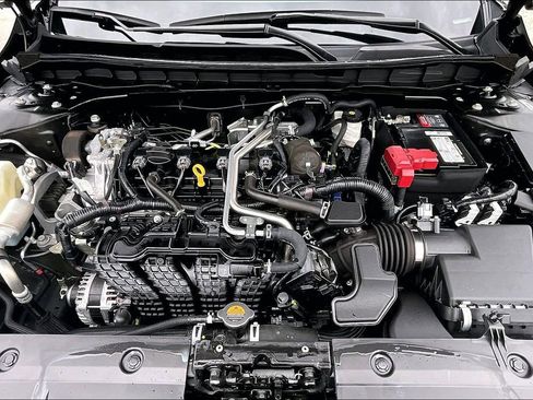 Used 2022 Nissan Altima 2.5 SR image 29