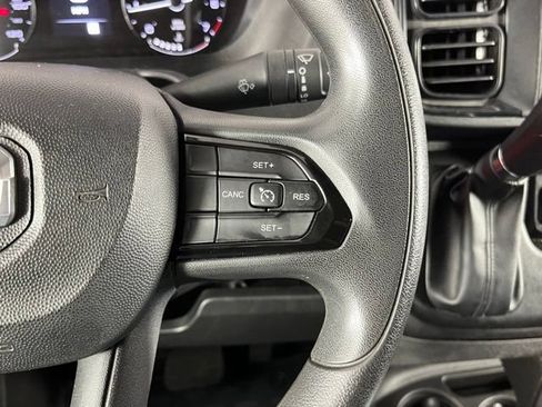 Used 2023 RAM ProMaster 2500 FWD image 16