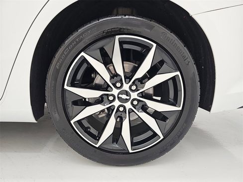 Used 2018 Chevrolet Malibu LT w/ Leather Package image 38