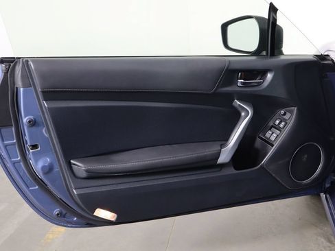Used 2018 Subaru BRZ Limited w/ 50th Anniversary Edition RWD image 13