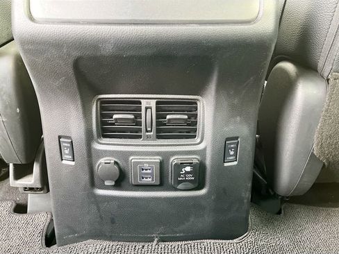 Used 2024 Nissan Titan PRO-4X w/ Pro-4x Convenience Package image 27